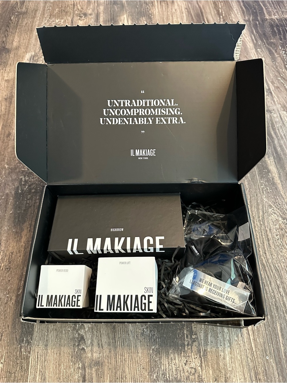 IL MAKIAGE New Unopened Beauty Bundle - HighBrow, Power Lift, Power Redo +extras